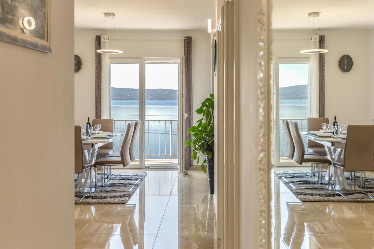 Holiday House Almissa Omiš Екстериор снимка