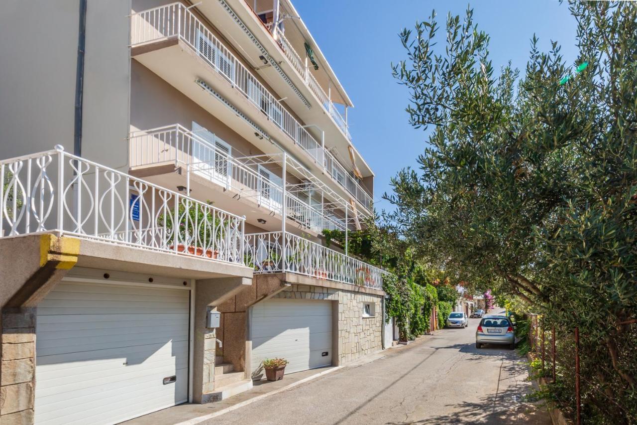 Holiday House Almissa Omiš Екстериор снимка